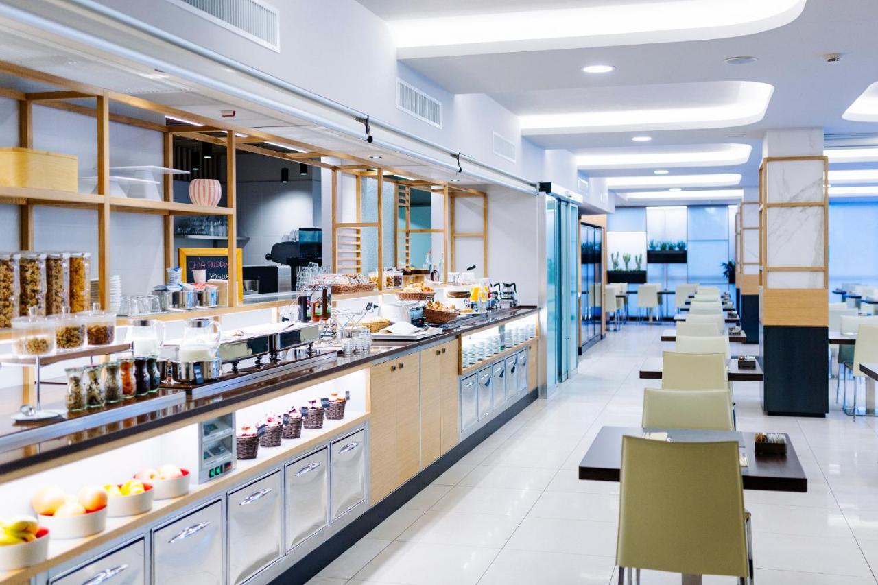 Aqua Hotel Rimini Kültér fotó
