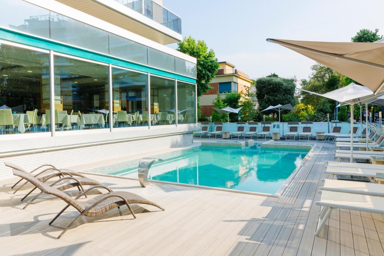 Aqua Hotel Rimini Kültér fotó