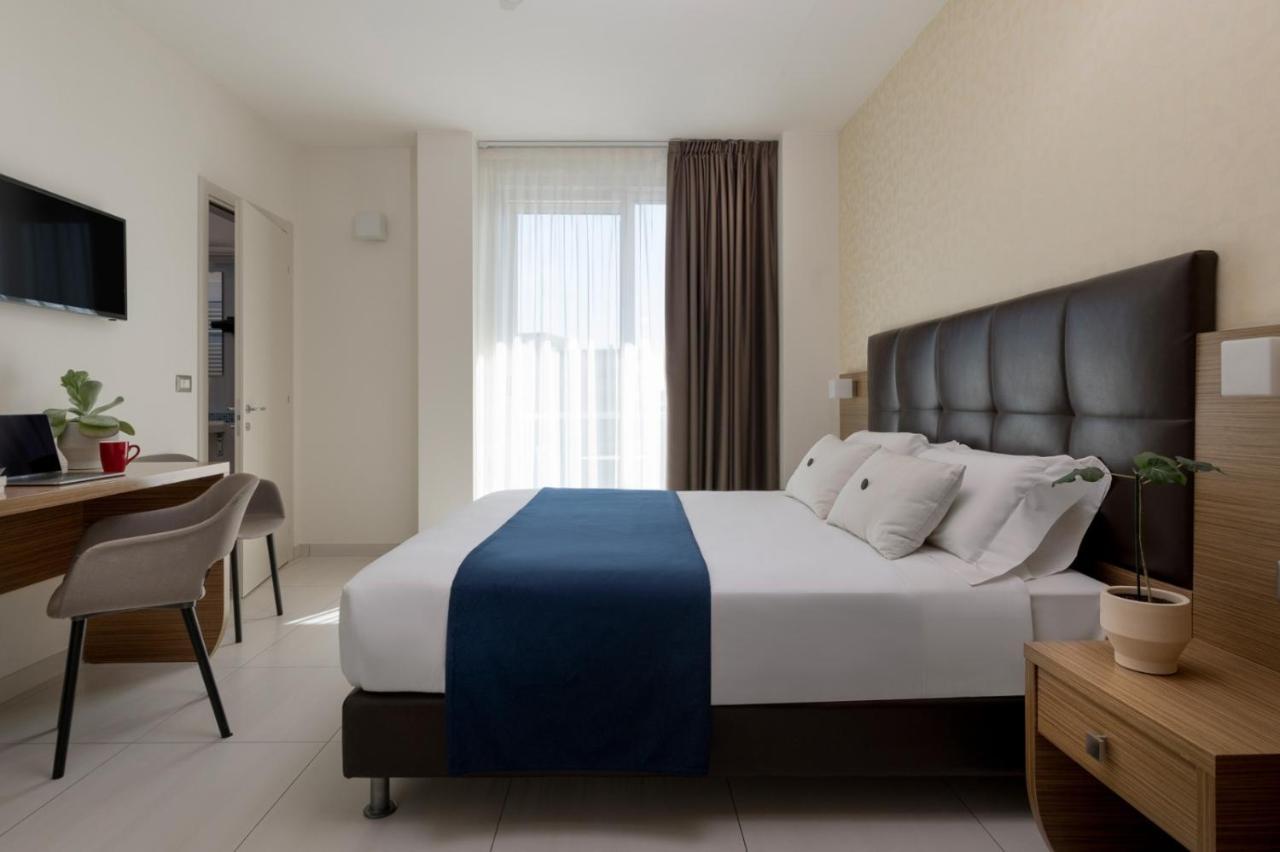 Aqua Hotel Rimini Kültér fotó
