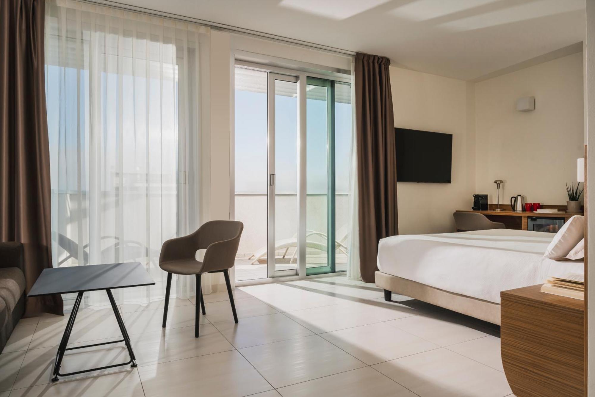 Aqua Hotel Rimini Kültér fotó